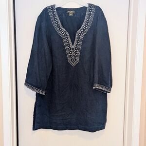 Eddie Bauer Navy Blue Tunic with White Embroidery